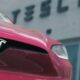 Persaingan Ketat BYD, Tesla Turunkan Harga Mobilnya di China